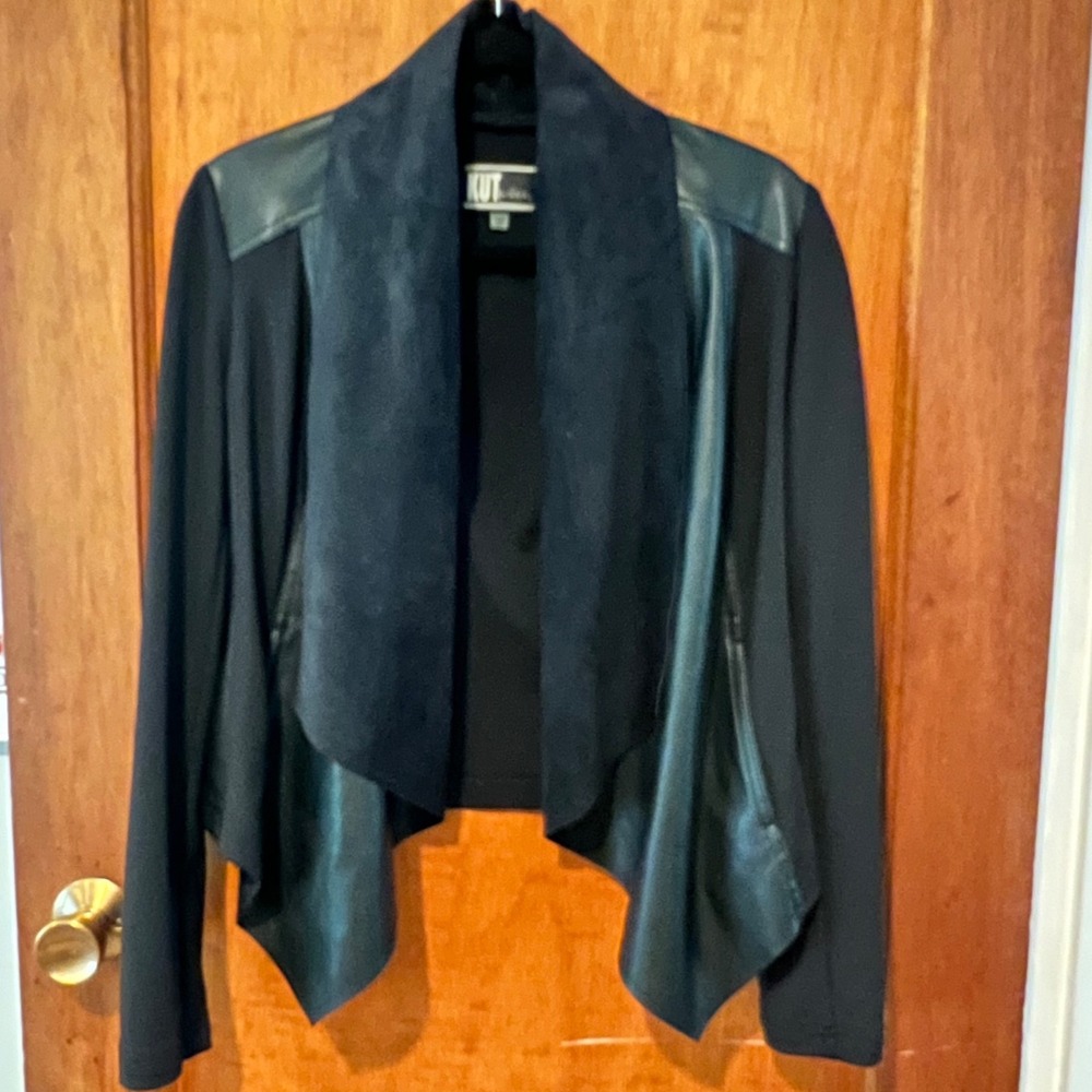 Kut from the Kloth open cardigan‎ faux leather Small black moto stretch suede